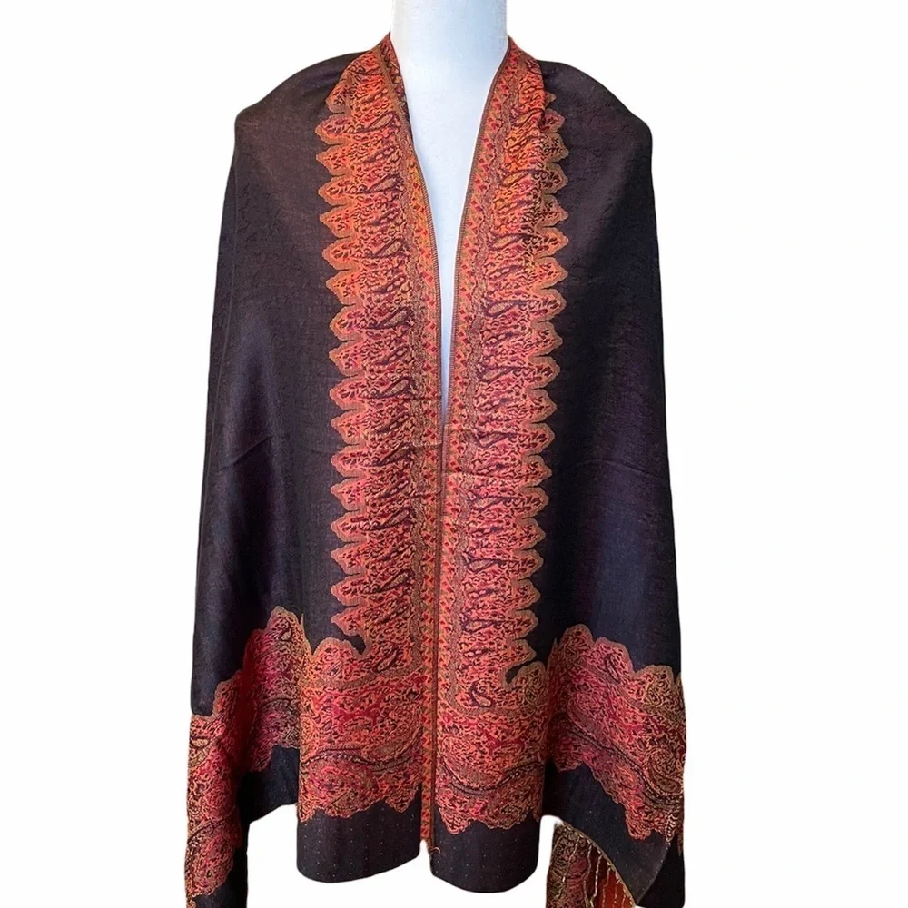 Beautiful Pashmina Style Border Pattern Scarf/ Shawl NEW